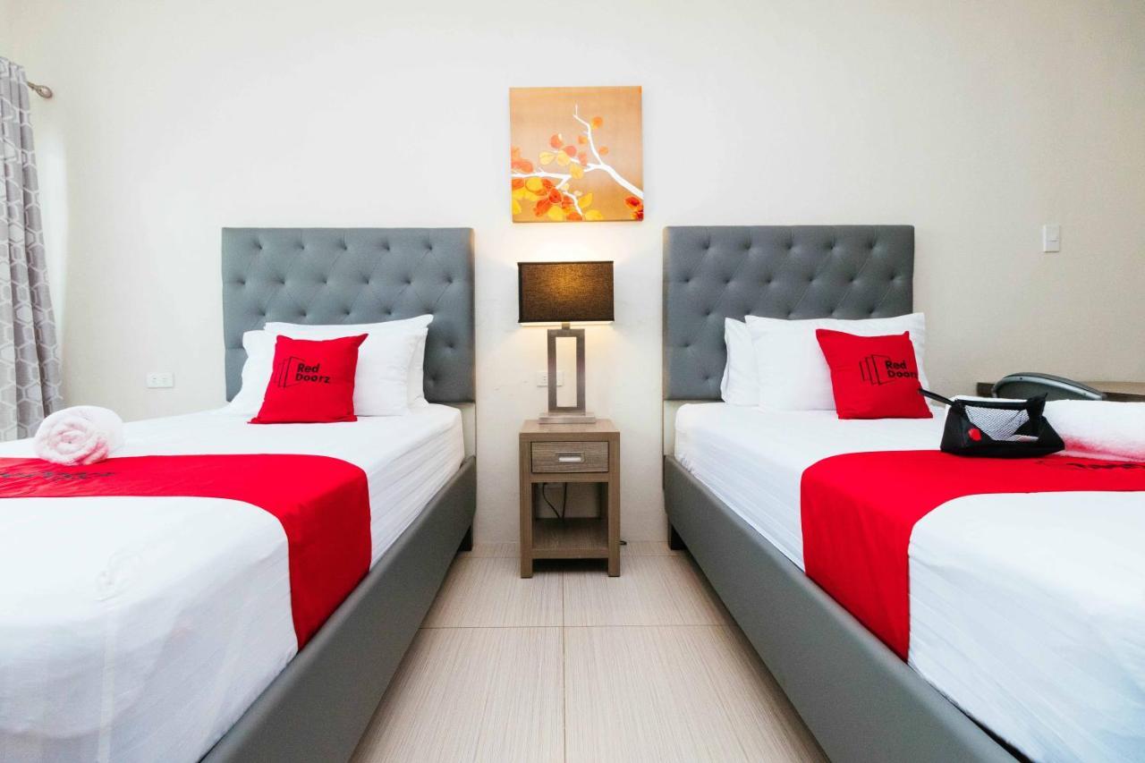 Reddoorz Premium @ Sampaloc Makati Hotel San Pedro Makati Eksteriør billede