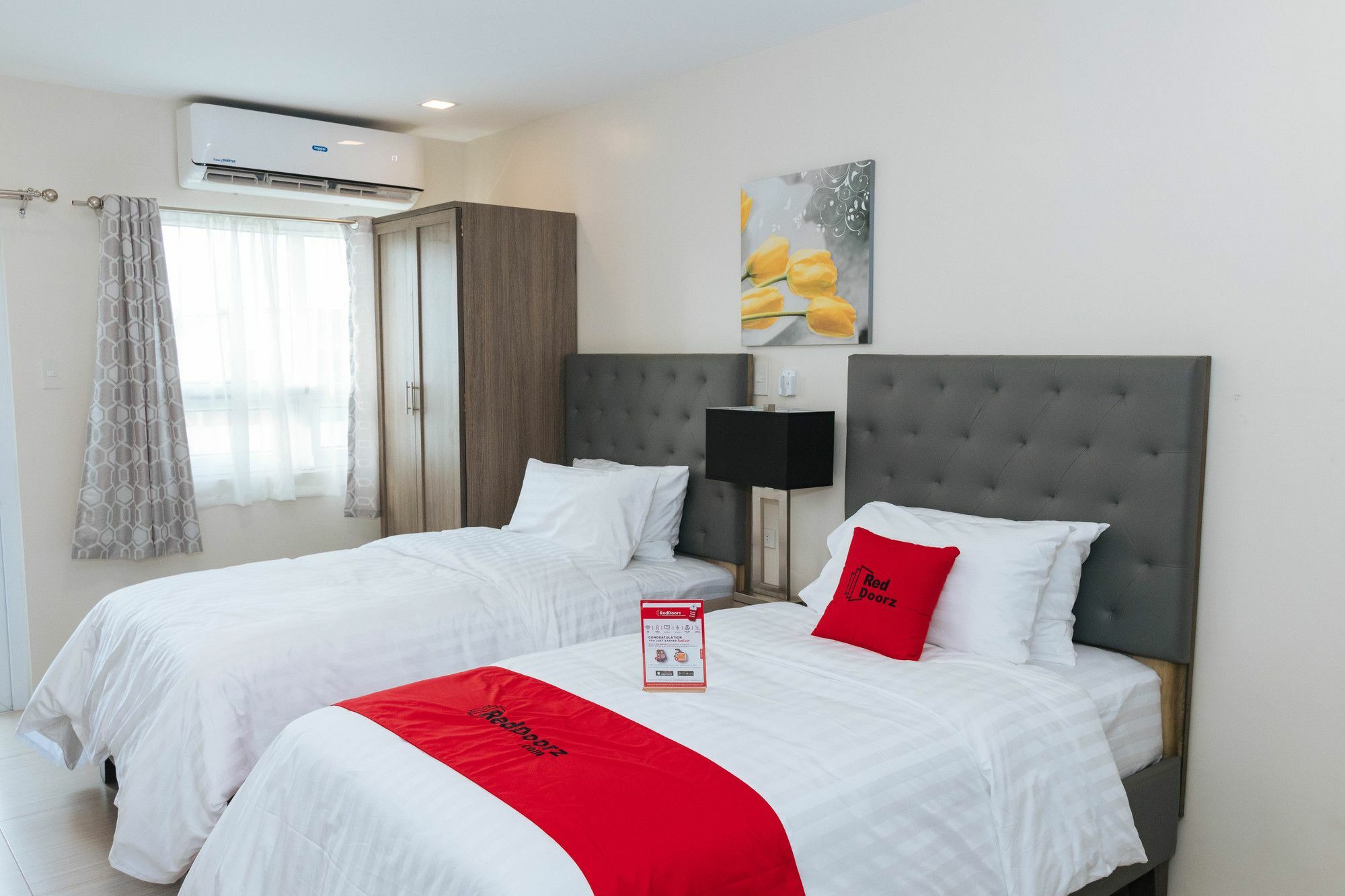 Reddoorz Premium @ Sampaloc Makati Hotel San Pedro Makati Eksteriør billede