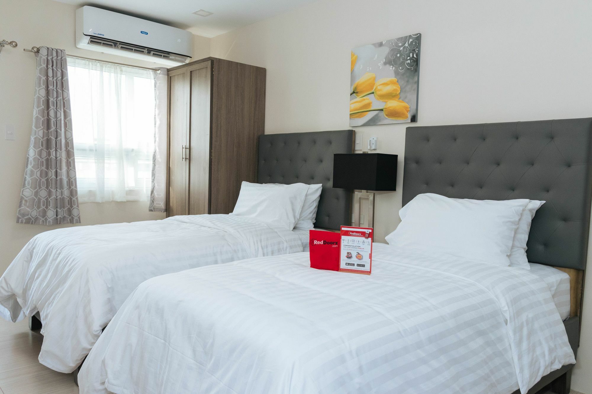 Reddoorz Premium @ Sampaloc Makati Hotel San Pedro Makati Eksteriør billede