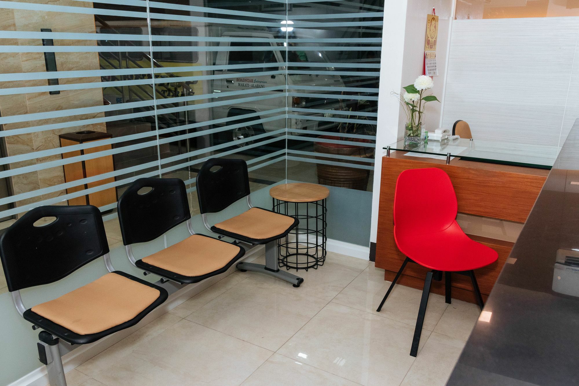 Reddoorz Premium @ Sampaloc Makati Hotel San Pedro Makati Eksteriør billede